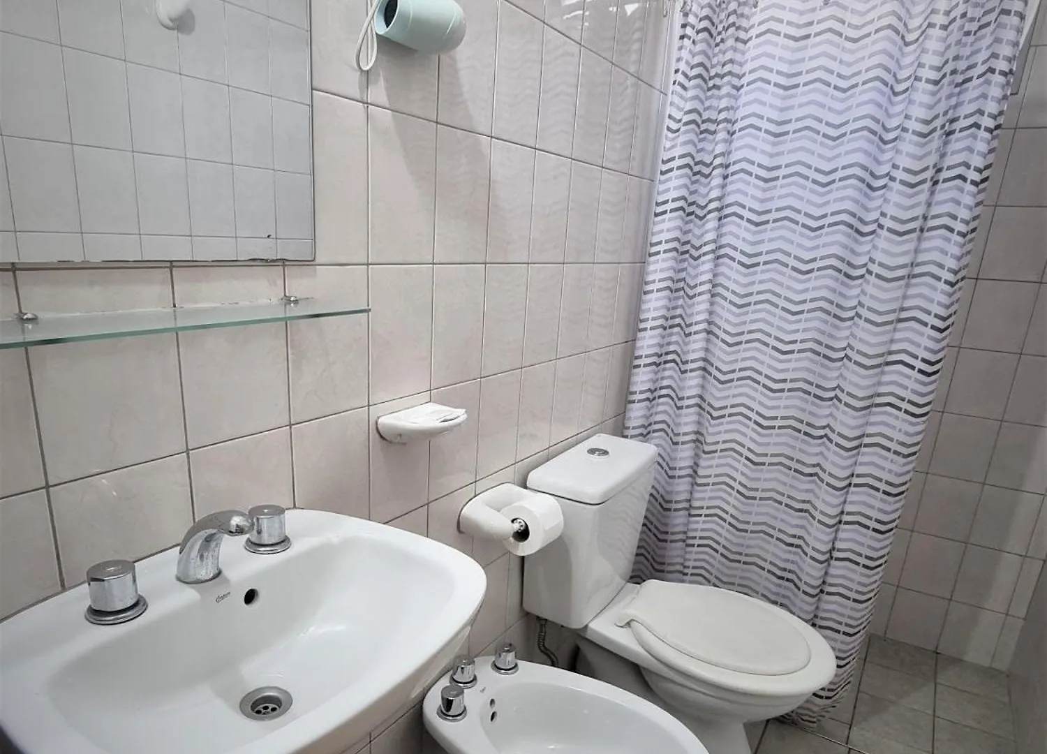 Hostel Pituco - En El Corazon De La Ciudad Mendoza