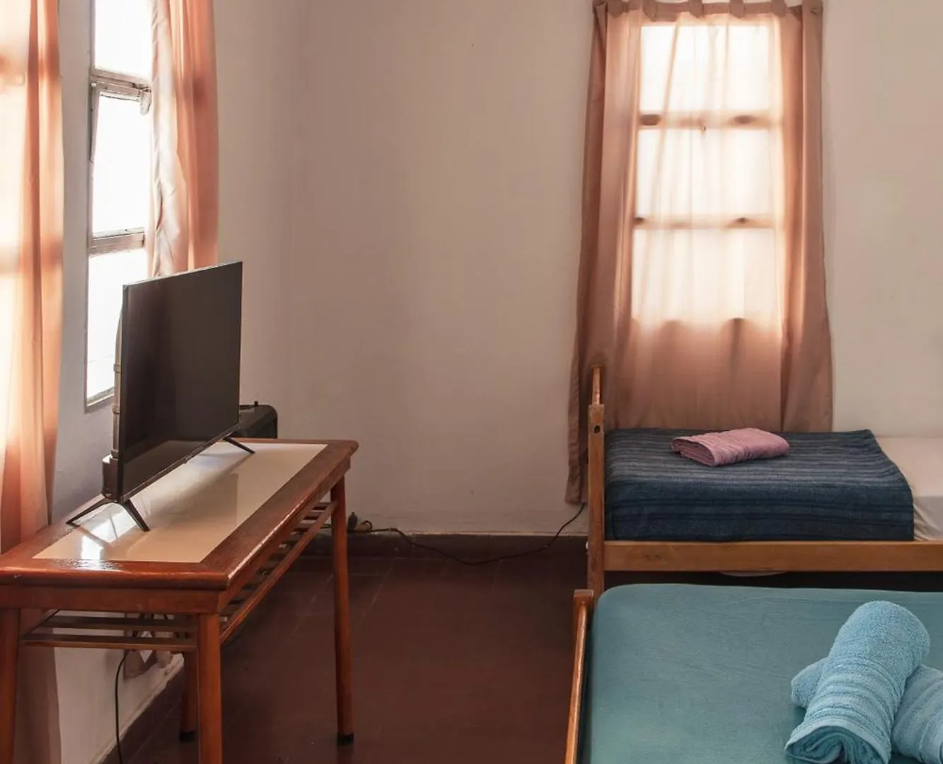 Hostel Pituco - En El Corazon De La Ciudad Mendoza