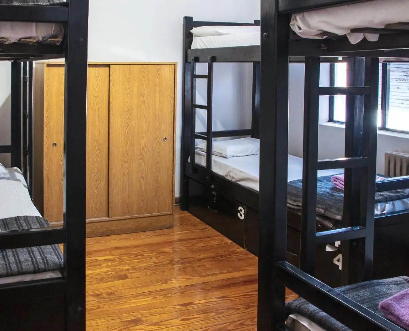 Hostel Pituco - En El Corazon De La Ciudad Mendoza